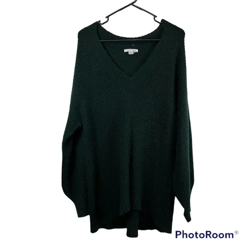 American Eagle Dark Green Oversized V-Neckline Knit Sweater Size Woman's XS